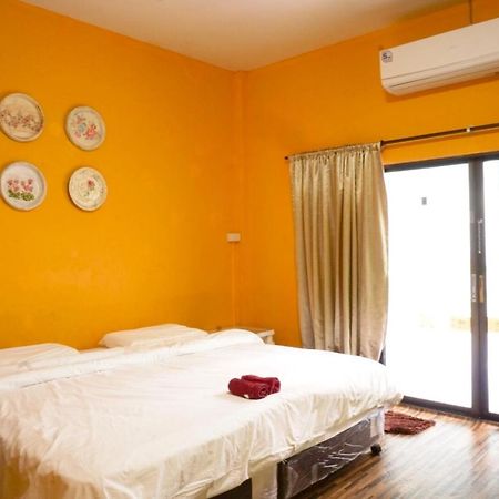 Chongrak Guesthouse Chiang Mai Dış mekan fotoğraf