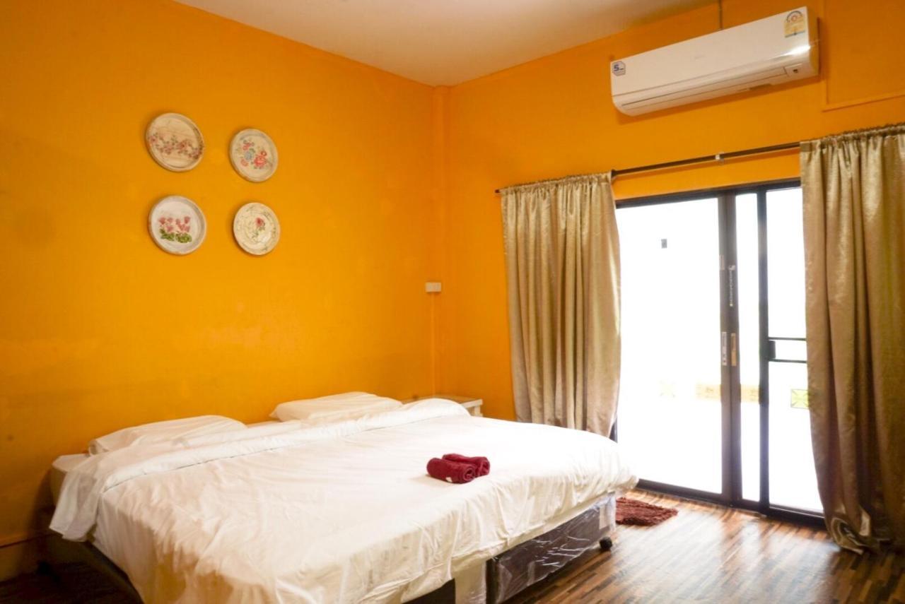 Chongrak Guesthouse Chiang Mai Dış mekan fotoğraf